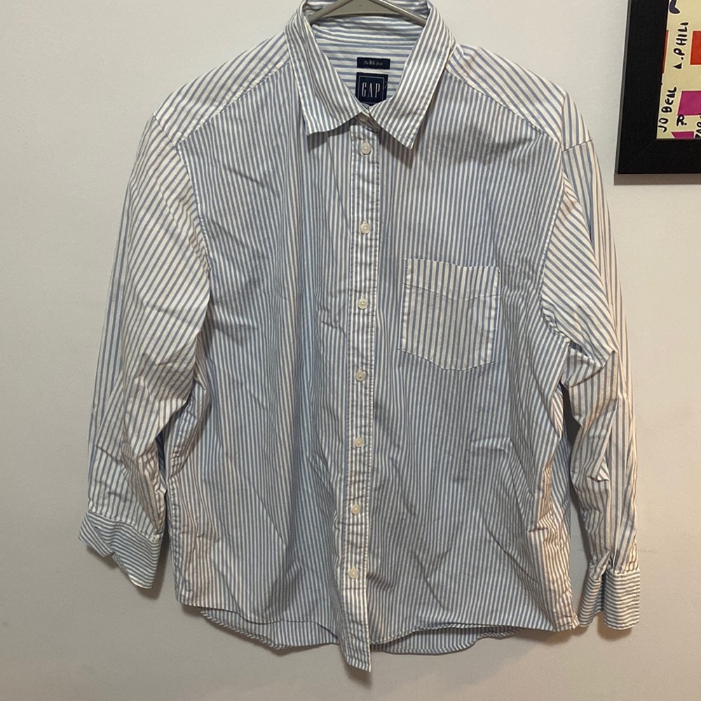 GAP “The Big Shirt”